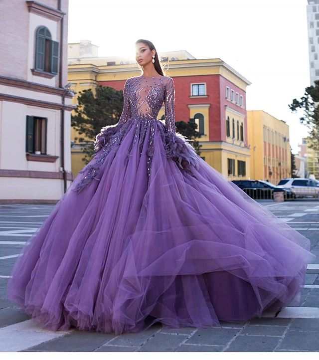 2020 Lavender Ball Gown Prom Dresses Long Sleeve Gorgeous Feather .