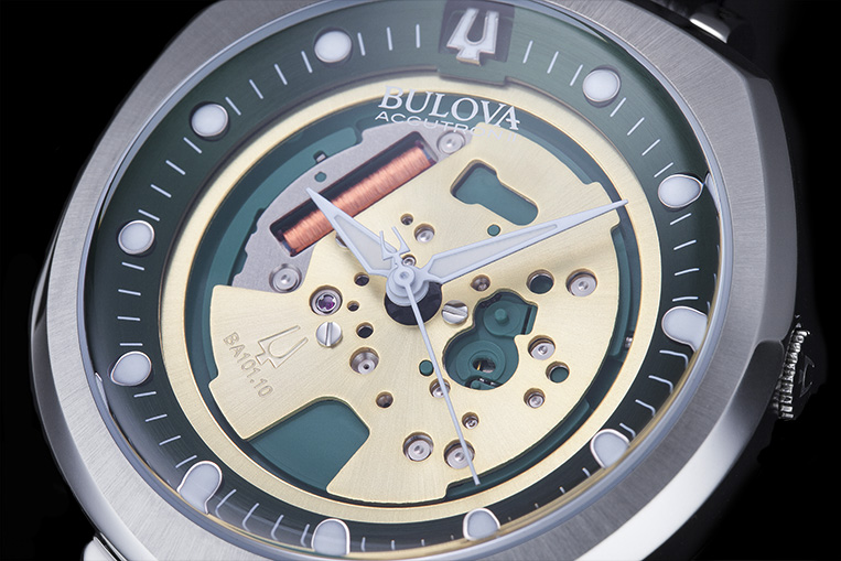 Review: Bulova Accutron II Alpha | Watchfinder & C