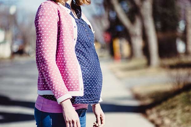 When's the best time to start buying maternity clothes? - MadeForMu