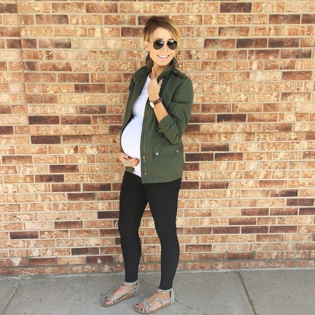 Everyday Style- September | Fall maternity outfits, Maternity .