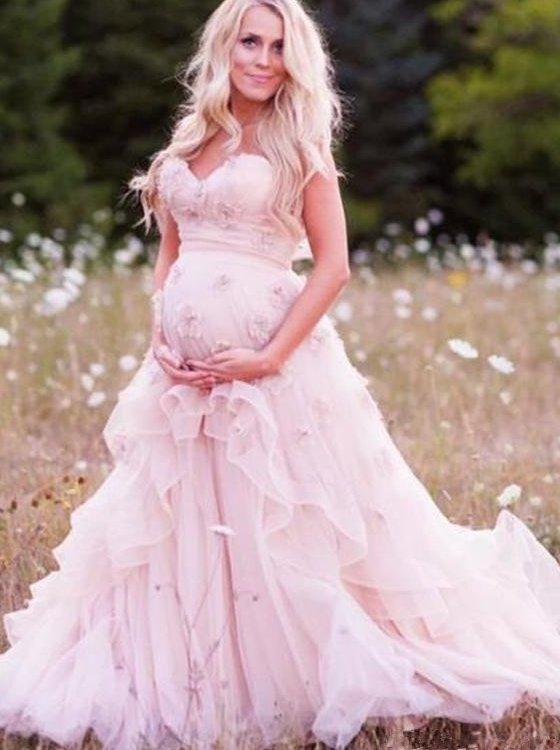 Country Western Maternity Wedding Dresses with Flowers A-line .