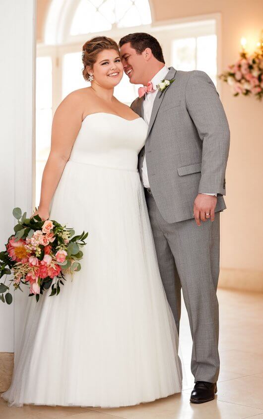 Affordable Plus Size Wedding Dress | Stella York Wedding Gow