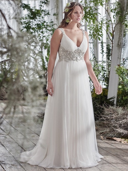 Stunning Plus-Size Wedding Gowns at New York Bride & Groom Ralei