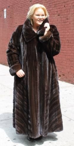 Plus Size Furs Full Size Furs Tall Fur Coats | MARC KAUFMAN FURS .