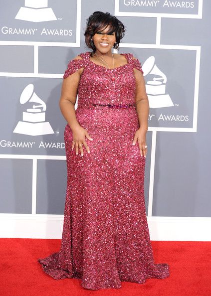 CURVY CELEBRITIES A THE 54TH ANNUAL GRAMMY AWARDS | Stylish Curves .
