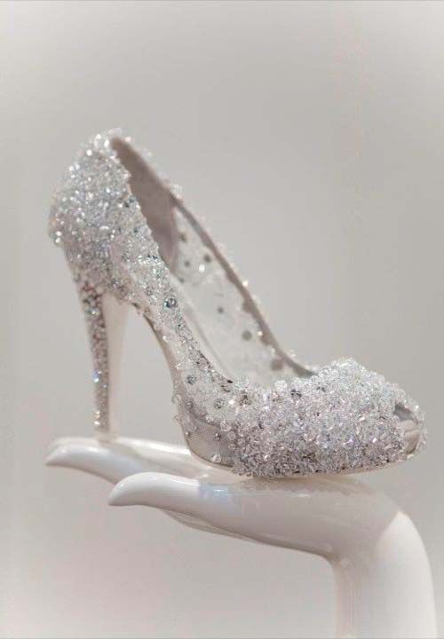 prom shoes sparkly cinderella #prom #promshoessparkly .