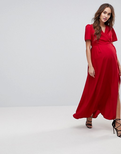 Best Maternity Dresses for the Holida