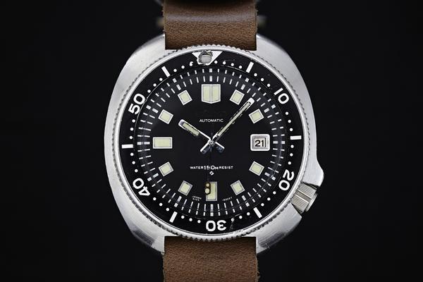 Analog/Shift – seiko 6105-8119 dive wat