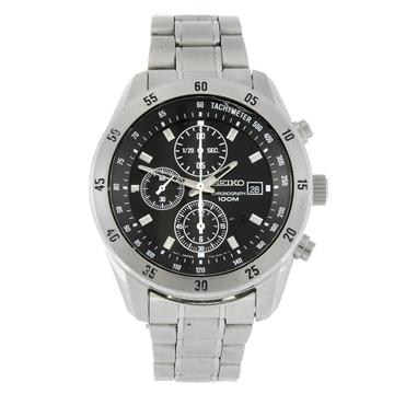 SEIKO - a gentleman`s chronograph bracelet watch. Reference 7T92 .