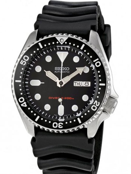 Seiko Automatic Dive Watch with Offset Crown and Rubber Dive .
