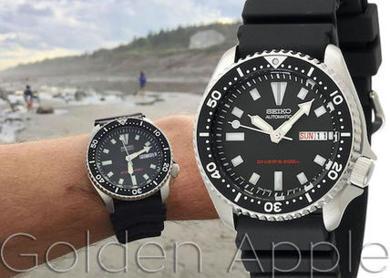 Shop SEIKO Unisex Mechanical Watch Analog Watches (SKX173) by .