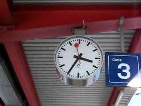Swiss Railway Clock - YouTu