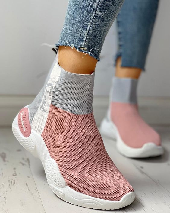 37 Trendy Shoes To Look Cool in 2020 | Trendy shoes, Trending .