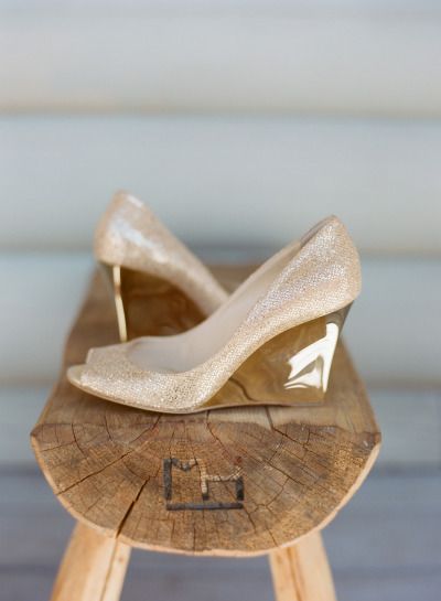 40 Chic Shoes That Won't Sink In The Grass | Wedge wedding shoes .
