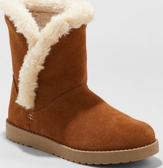 Find Savings on Women's Daniah Suede Winter Boots - Universal .